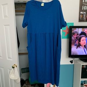 Blue dress, with pockets! Size XL.